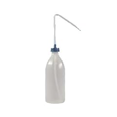 Spritzflasche, geeignet zum Bef�llen von Autobatterien, �l-, Benzin- und S�urebest�ndig