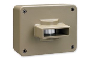 Chamberlain CWPIR Wireless Motion Alert Add-on Sensor Chamberlain CWPIR Wireless Motion Alert Add-on Sensor