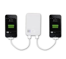 Superb Choice Dual-Port External Battery Pack and Charger (White Color) 5000mAh for iPad2, iPad, iPhone 4G, 3Gs 3G 2G (AT&T and Verizon), iPod Touch (1G 2G 3G 4G), iPod Classic, Motorola Droid Phones, HTC Android Phones, Blackberry, Kindle DX, Samsung Galaxy S, Samsung EPIC, Nintendo, Sony PSP and many more