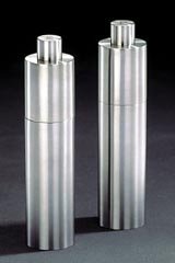 Tavola Pepper Mill Size: 6.3 H