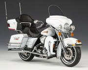 PLEASE READ DESRCIPTION!!! 2007 Harley-Davidson FLHTCU Ultra Classic Electra Glide in Arctic White - Shriner Special Edition