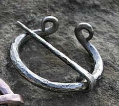 Small Iron Cape Penannular