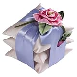 Review Caswell-Massey  / Triplet Sachets-Pale Pink with Lavender Ribbon and