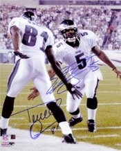 Eagles, Philadelphia (Terrell Owens / Donovan McNabb) Autographed/Hand Signed 8x10 Photo By Terrell