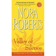 VALLEY OF SILENCE (LARGE PRINT EDITION) (CIRCLE TRILOGY, BOOK THREE) [Large Print]