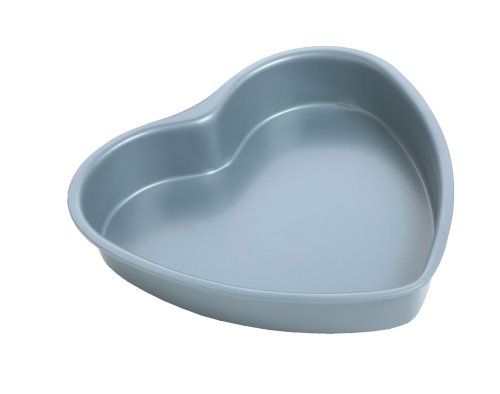 More image Fox Run 8-Inch Non-Stick Heart Pan