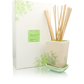 White Jasmine by Woods of Windsor (Discontinued) Home Fragrance Gift Set