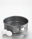 Calphalon Classic Bakeware 9-Inch Round Nonstick Springform Pan