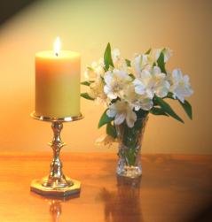 Octagonal Base Pillar Holder Brass
