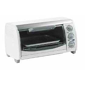 APPLICA CONSUMER PRODUCTS TRO490W TOAST-R- OVEN WHITE by Black & Decker