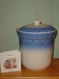 Longaberger ACO Cookie Jar NEW