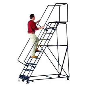 32\”W x 49\”L x 60\”H 14\”DTS X-Tread 6 Lock-Step Rolling Ladder