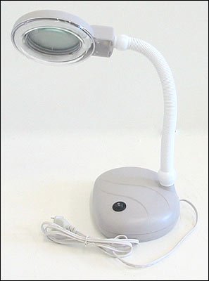 White Mini Table Top Magnifier Magnifying Task Lamp 5x