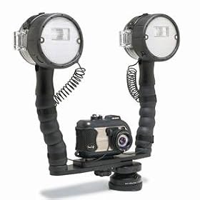 Click here to buy Sealife 5 Megapixel Underwater Digital Camera with Flash (DC 600 MAXX Set).