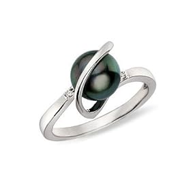 14kt White Gold Tahitian Pearl Ring with Diamond Accents