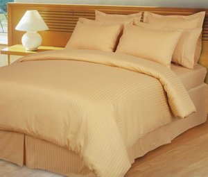 Gold Damask Stripe Down Alternative 4-pc Comforter 