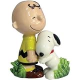 Peanuts Snoopy Hugs Charlie Brown Salt & Pepper Shakers