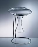 eisch glas decanter stand