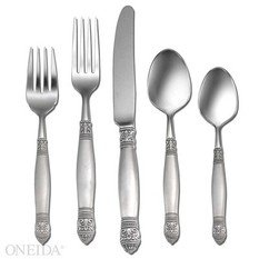 Oneida Dickinson Flatware 23 Pc Set 18/10 Stainless