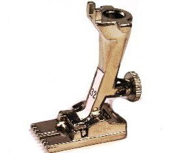 #32 7-groove Pintuck Foot Old Style