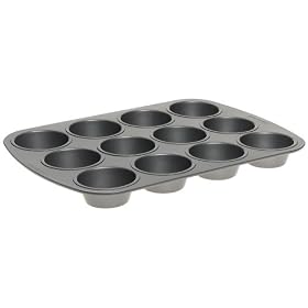 Chicago Metallic Gourmetware 12-cup Regular Muffin Pan by Chicago Metallic