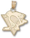 Pittsburgh Penguins Solid 10K Gold Skating Penguin 5/8'' Pendant