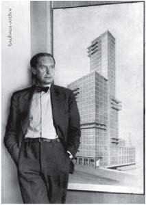 ポスター バウハウス walter gropius&chicago tribune tower1922年