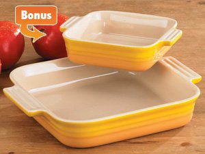 Le Creuset Dijon Stoneware Square Dish with Bonus Piece