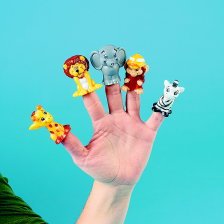 Childrens Toyshop  Toys : Safari Animal Finger Puppets - 12 pieces