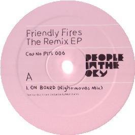 Friendly Fires Picture 8