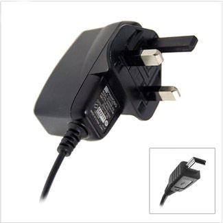 Navitech UK Mains Travel Charger for Tomtom One XL, Tomtom go *20, Tomtom go *30, Tomtom go *40 live