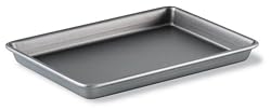 Calphalon Classic Bakeware 9-by-13-Inch Rectangular Nonstick Brownie Pan