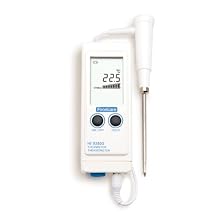 Hanna Instruments HI 93503N Waterproof Thermistor Thermometer, with Pre-Calibrated Interchangeable Probe, -50.0 to 150.0 degrees C + or - 0.4 degrees C (excluding probe error), 5.9" H x 3.1" W x 1.4" D