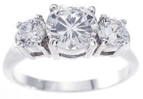925 Sterling Silver Brilliant-Cut 3 Stone CZ Ring