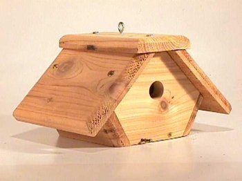 Rough Cedar Wren House