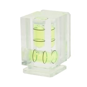 Click here to buy Hakuba 2-Way Fluid Leveler Flash Mount.