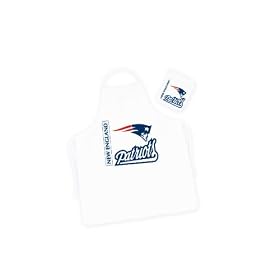 New England Patriots Apron and Mitt Set by var goTwisterProductImageStrings = new Object();goTwisterProductImageStrings['prodImageNotAvailTextNoColor'] = 