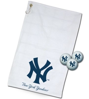 New York Yankees Golf Gift Box Set Includes 3 Barrel Head Covers Made From Plush Acrylic Fur