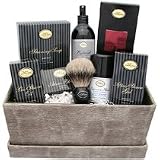 Esquire &acute; Art of Shaving Custom Gift Basket - B000ZKNWAK