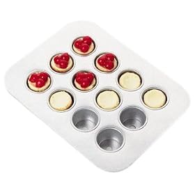 Chicago Metallic Commercial 12-Cup Mini Cheese Cake Pan by Chicago Metallic