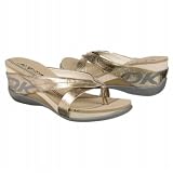 DKNY Women's Huntington Sandal
