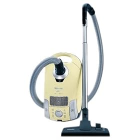 Miele 3.5ltr, 2000watt, comfort line compact cylinder cleaner