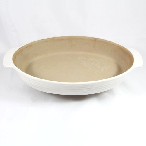 The Pampered Chef Oval Baker