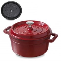 Round 4 qt. Cocotte in Cherry