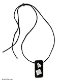 Cedar necklace, 'Silver Night' 27.2 L