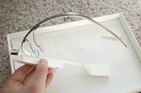 【第二世代】『XE-C』 Google Glass グーグルグラス　Explorer Edition　開発者向け White ホワイト　【並行輸入品】