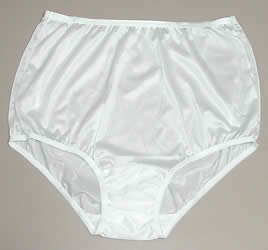 Vanity Fair Perfectly Yours Ravissant Nylon Brief
