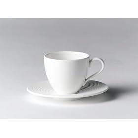 Gordon Ramsay tableware by Royal Doulton. Boxed set of 4 white bone china espresso cups & saucers