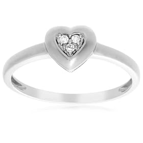 10k Choice of White or Yellow Gold Diamond Heart Ring