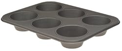 Chicago Metallic Professional Nonstick 6-Cup Giant Muffin Pan